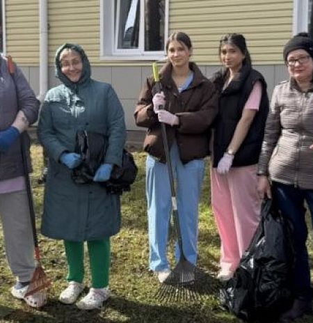 В подразделениях Пушкинской больнице прошли субботники