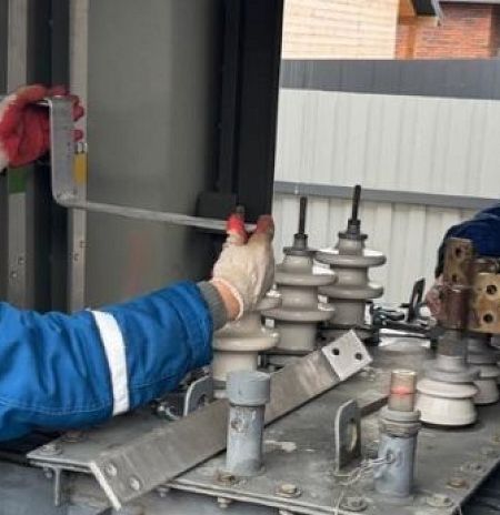 Повышена надежность электроснабжения двух соцобъектов в Пушкинском