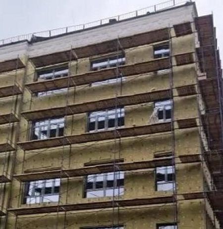 Капитальный ремонт здания Центра образования № 1 Красноармейска выполнен на четверть