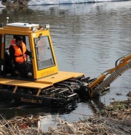 Расчистка участка реки Уча началась в округе Пушкинский