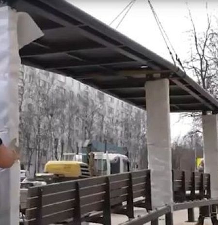 В Пушкино приступили к обновлению автобусных павильонов