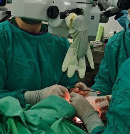 Микрохирургия кисти в действии