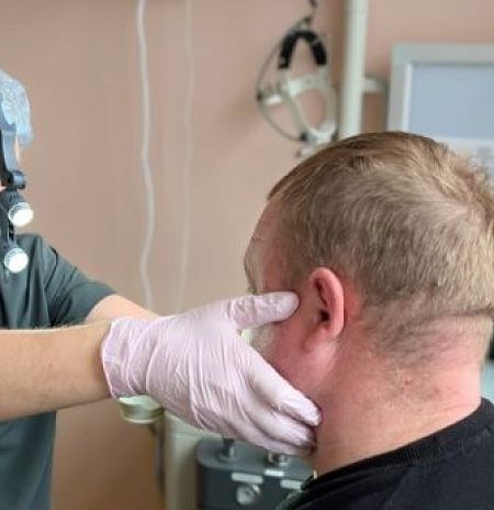 Чихнул и получил перелом хрящей гортани